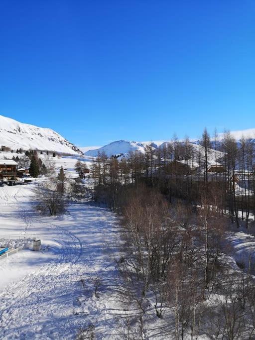 Au Pied Des Pistes Avec Parking Entierement Renove Lejlighed Huez Eksteriør billede